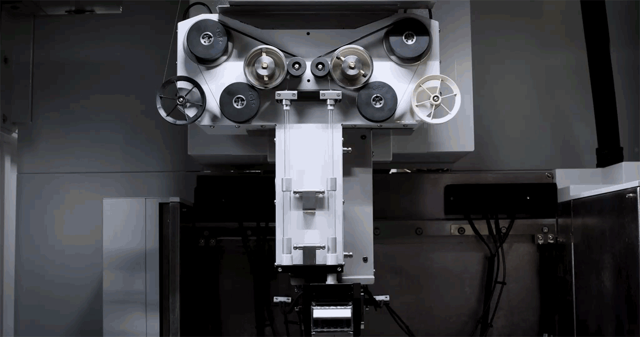 ワイヤ放電加工機 | AgieCharmilles CUT Xシリーズ - UNITED MACHINING