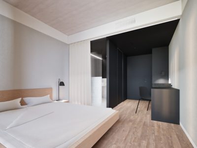 Teaser images for the construction of the Hotel Paradies