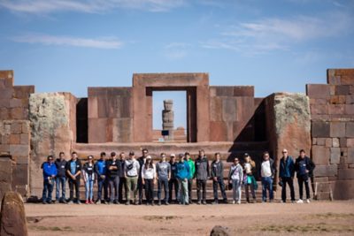 Image of the Tiwanaku team in the Bolivia Project