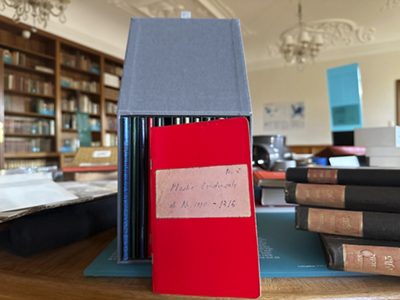 Simply labelled and all in sequence: the notebook for experiments 1010 to 1216.