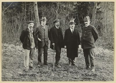 Group photo of the individuals responsible for the construction of the material ropeway (from left to right): G. Germann, W. Künzli, R. Burkhard, F. Stämpfli, and A. Scheuch