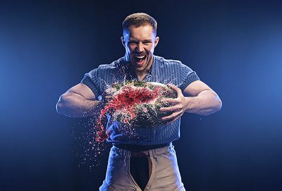 Behind the Scenes ansehen