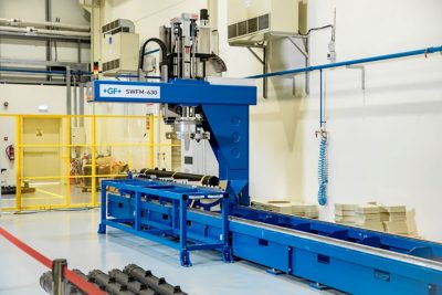 As part of the recent facility extension, GF Corys can now locally produce crucial piping components with the SWFM-630 Side Wall Fusion Machine by GF Piping Systems