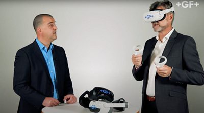 Experiencing Virtual Reality