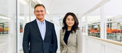 Yves Serra (left), Chairman of the Board of Directors, is welcoming Ayano Senaha as a new Member of the Board of Directors.